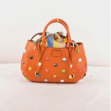 Geantă medie Fendi B Fab din piele Ferrari portocalie cu bijuterii multicolore, cu mâner superior Geantă medie Fendi B Fab din piele Ferrari portocalie cu bijuterii multicolore, cu mâner superior
