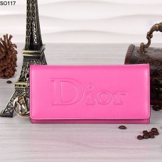 Portofel Christian Dior cu clapă culoarea piersicii 117 Portofel Christian Dior cu clapă culoarea piersicii 117