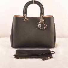 Geantă Dior Diorissimo Medie Neagră din Piele Originală (Fundamente Aurii) 603 Geantă Dior Diorissimo Medie Neagră din Piele Originală (Fundamente Aurii) 603
