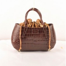 Geantă medie cu mâner superior Fendi B Fab din piele cu vene de crocodil și culoare cafea închisă Geantă medie cu mâner superior Fendi B Fab din piele cu vene de crocodil și culoare cafea închisă