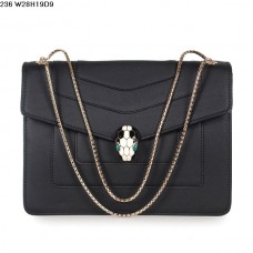 Geantă Bvlgari Serpenti GM din piele de vițel neagră Geantă Bvlgari Serpenti GM din piele de vițel neagră