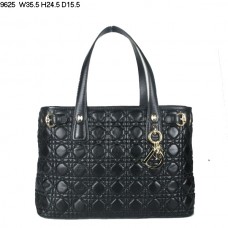 Geantă de umăr Dior Panarea medie, piele de miel neagră (hardware auriu) 9625