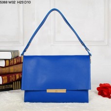 Geantă de umăr Celine Blade Flap din piele de vițel albastră 5368