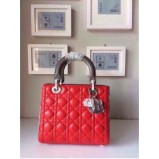 Replica Dior Lady Default Totes Geantă de mână din piele de miel Replica-18 Replica Dior Lady Default Totes Geantă de mână din piele de miel Replica-18