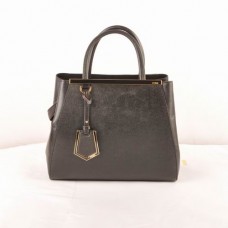 Geantă mică din piele Fendi 2jours neagră cu vene încrucișate Geantă mică din piele Fendi 2jours neagră cu vene încrucișate
