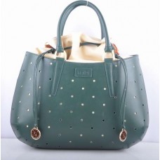 Geantă Fendi B Fab din piele verde perforată, mare, cu mâner superior Geantă Fendi B Fab din piele verde perforată, mare, cu mâner superior