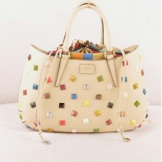 Geantă mare Fendi B Fab din piele Ferrari bej cu bijuterii multicolore, cu mâner superior Geantă mare Fendi B Fab din piele Ferrari bej cu bijuterii multicolore, cu mâner superior