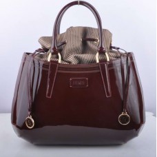 Geantă mare cu mâner superior Fendi B Fab din piele lăcuită roșu închis Geantă mare cu mâner superior Fendi B Fab din piele lăcuită roșu închis