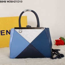 Geantă Fendi 2Jours Multicoloră Albastră Safir Ferrari din piele 8848 Geantă Fendi 2Jours Multicoloră Albastră Safir Ferrari din piele 8848