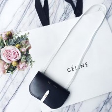 Geantă Celine neagră cu curea de mână Palmelato Geantă Celine neagră cu curea de mână Palmelato