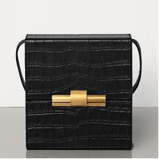 Geantă Bottega Veneta Daisey din piele neagră cu aspect de crocodil în relief
