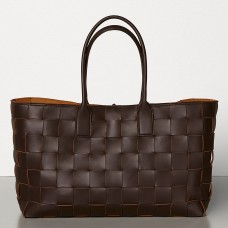 Geantă medie Bottega Veneta din material textil maxi maro închis