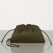Geantă de mână Bottega Veneta The Pouch 20 din piele de vițel muștar