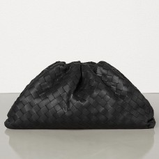 Pocheta Bottega Veneta The Pouch Din Piele Intrecciato Neagra Pocheta Bottega Veneta The Pouch Din Piele Intrecciato Neagra