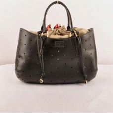 Geantă Fendi B Fab Ferrari neagră din piele perforată, cu mâner superior Geantă Fendi B Fab Ferrari neagră din piele perforată, cu mâner superior
