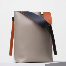 Geantă mică Celine Twisted Cabas din cuarț/piele de vițel naturală Geantă mică Celine Twisted Cabas din cuarț/piele de vițel naturală