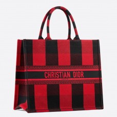 Geantă Dior Book Tote din pânză brodată cu carouri roșii/negre