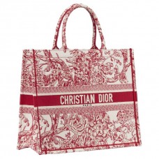 Geantă Dior Book Tote din pânză brodată cu flori de hortensii