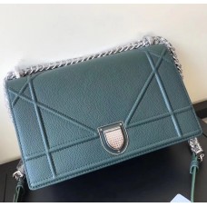Geantă Dior Diorama Flap din piele de vițel granulată verde Geantă Dior Diorama Flap din piele de vițel granulată verde