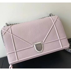 Geantă Dior Diorama Flap din piele de vițel granulată roz deschis Geantă Dior Diorama Flap din piele de vițel granulată roz deschis