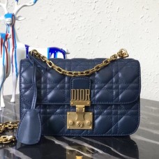 Geantă mică Dior Dioraddict Flap din piele de miel albastră
