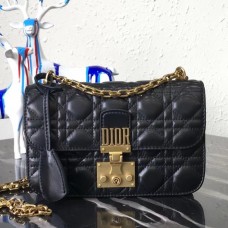 Geantă mică Dior Dioraddict Flap din piele de miel neagră