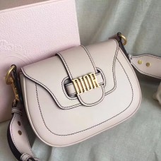 Geantă Dior D-Fence Saddle din piele de vițel ivory Geantă Dior D-Fence Saddle din piele de vițel ivory
