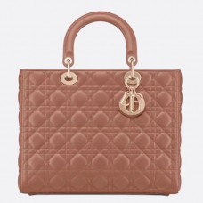 Geantă Dior Lady Dior mare din piele de miel Cannage pudrată