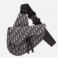 Geantă Dior Saddle pentru bărbați din pânză oblică Geantă Dior Saddle pentru bărbați din pânză oblică