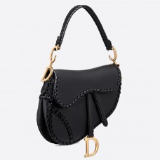 Geantă Dior Saddle din piele de vițel neagră cu margini filetate Geantă Dior Saddle din piele de vițel neagră cu margini filetate