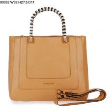 Geantă de mână Bvlgari New Hand Carry Serpenti din piele de vițel, culoare caisă 80382 Geantă de mână Bvlgari New Hand Carry Serpenti din piele de vițel, culoare caisă 80382